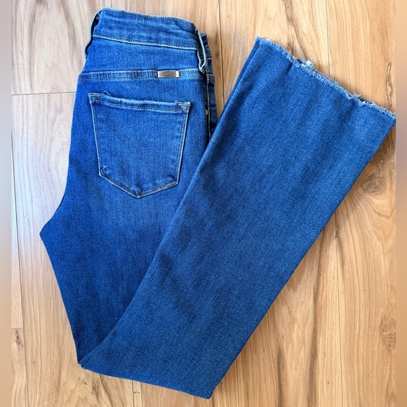 KanCan Women’s Flare Jeans Size 3 Raw Hem Denim Boho Y2K - Picture 2 of 6